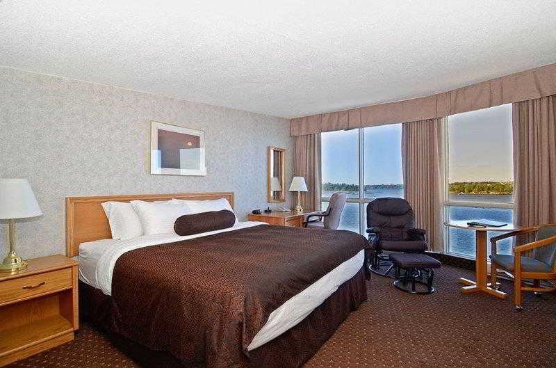 Inn Clarion Lakeside & Conference Centre Kenora