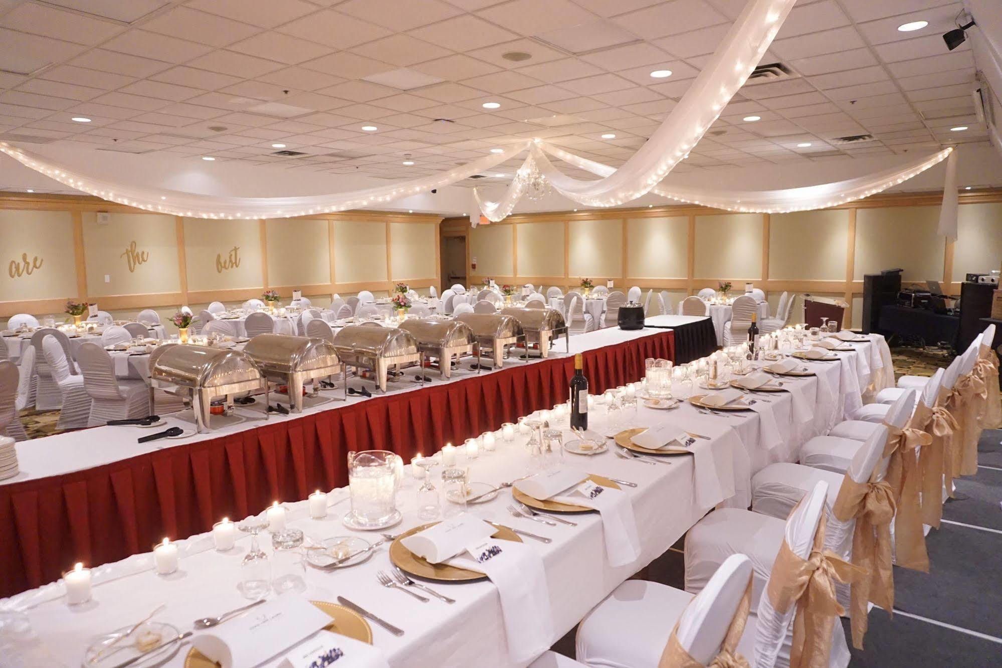 Inn Clarion Lakeside & Conference Centre 3*